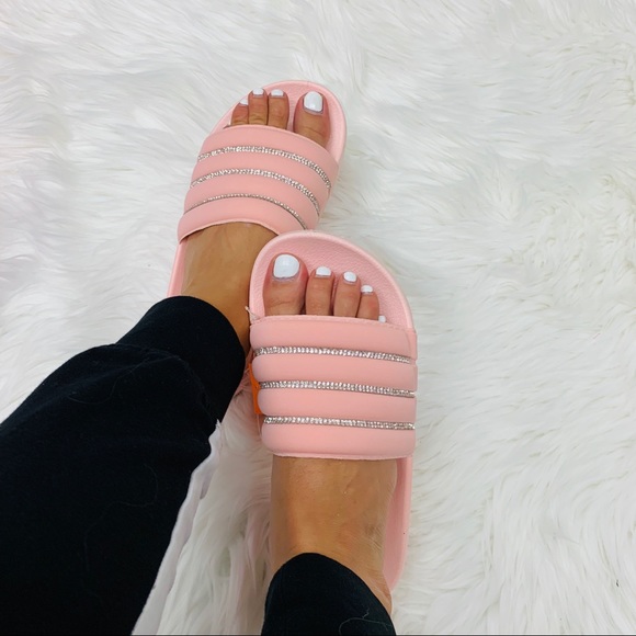 Pink rhinestone slide - Picture 1 of 7